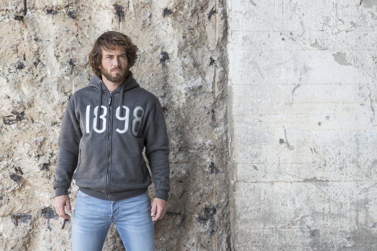 PEN DUICK STREET HOODIE